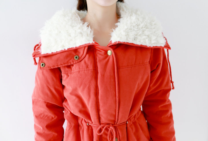 Giacca invernale da donna addensata piumino lungo con cappuccio cappotto da donna slim fit colletto in pelo imbottito in cotone cappotto da donna_voghion.com