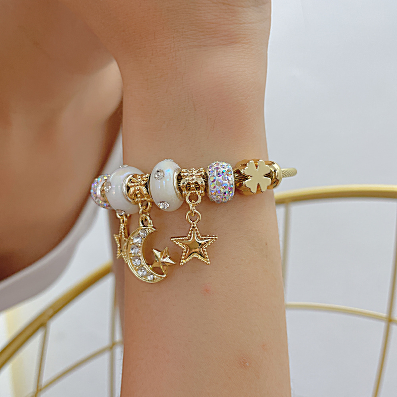 European and American Fashion Versatile DIY Wire Ring Bracelet Personalized Star Moon Pendant Gold Open Titanium Steel Bracelet for Women_voghion.com