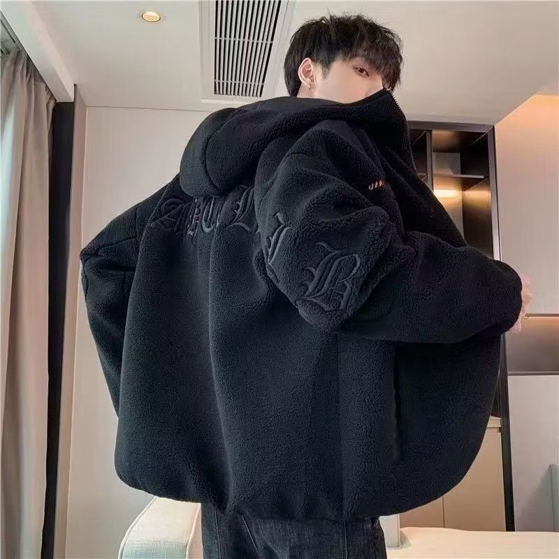 Abbigliamento da uomo Giacca in pelle di agnello Autunno e inverno Stile pile granulare più cardigan in pile Maglione con cappuccio Cappotto in cotone per studenti adolescenti_voghion.com