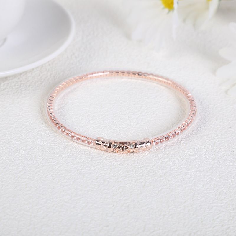 Braccialetto in silicone con connettore esagramma di diamanti intarsiati, nuovo e alla moda, per donna_voghion.com