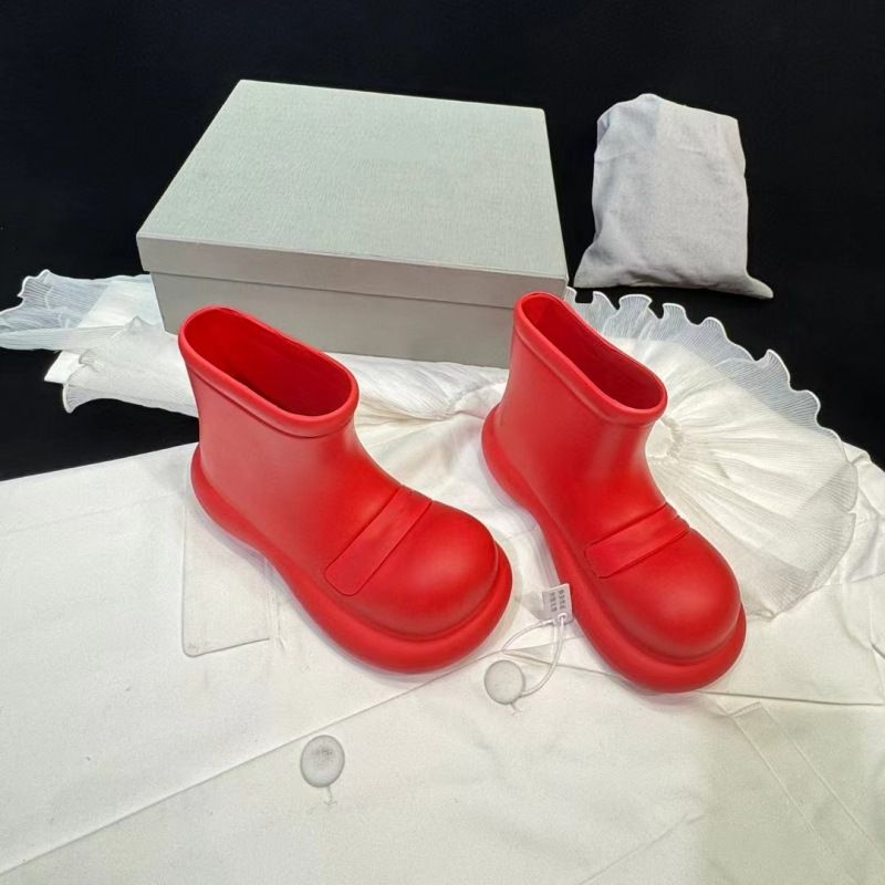 Guangzhou High Quality Star Same Style Macaron Candy Color Anti Slip Big Head Flat Bottom Short Tube Shoes Rain Boots_voghion.com