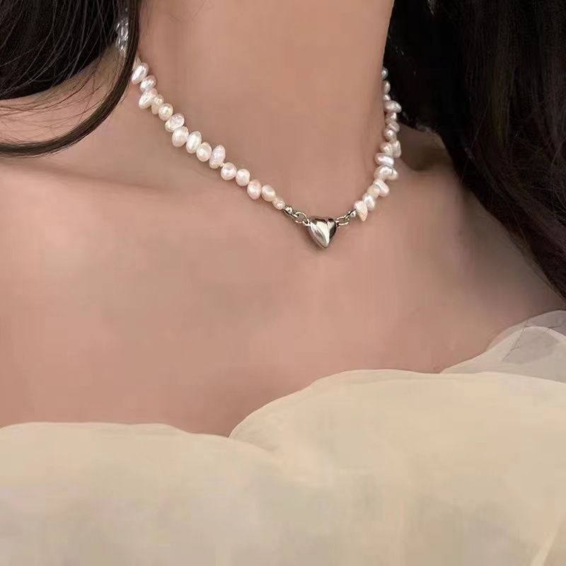 Baroque Style Freshwater Pearl Necklace For Women, Collarbone Chain, Korean Version, Heart Magnetic Clasp, Unique Niche_voghion.com