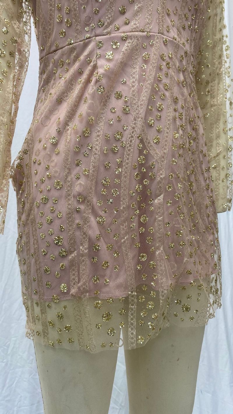 Abito corto con paillettes e maniche lunghe a V profondo da donna 2025_voghion.com