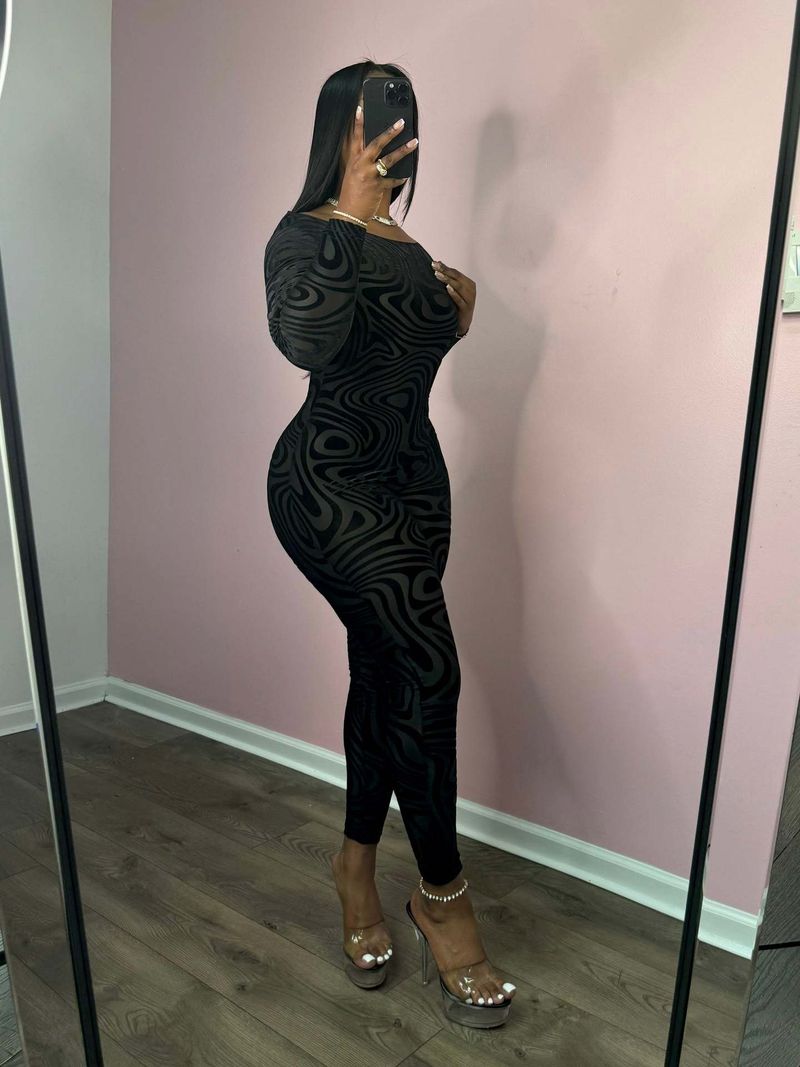 CN0226 Women's 2024 Autumn And Winter New Style Temperament Printed Sexy Big Backless Tight Jumpsuit_voghion.com