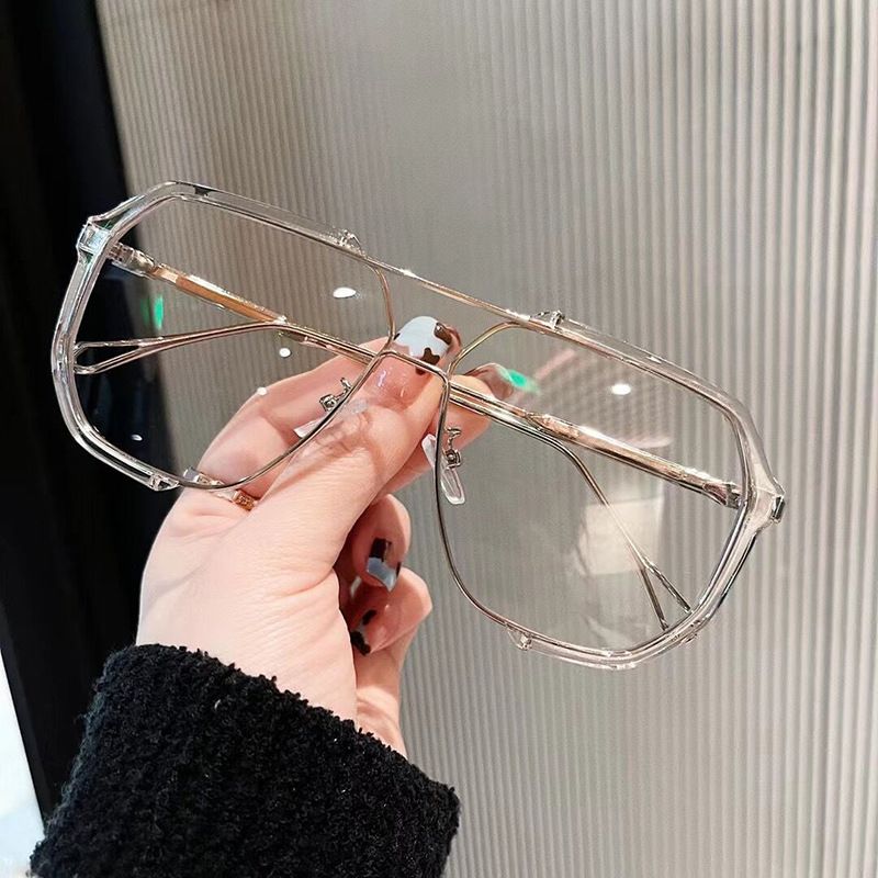 Neuheiten Übergroße Frauen 2024 Neue Einzigartige Einteilige Mode Sonnenbrillen Für Männer Punk Brille Trend Weibliche Brillen UV400_voghion.com