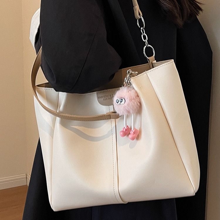 Class For Women Large Capacity 2024 New Summer Versatile Shoulder College Student Commuter Tote Bag_voghion.com