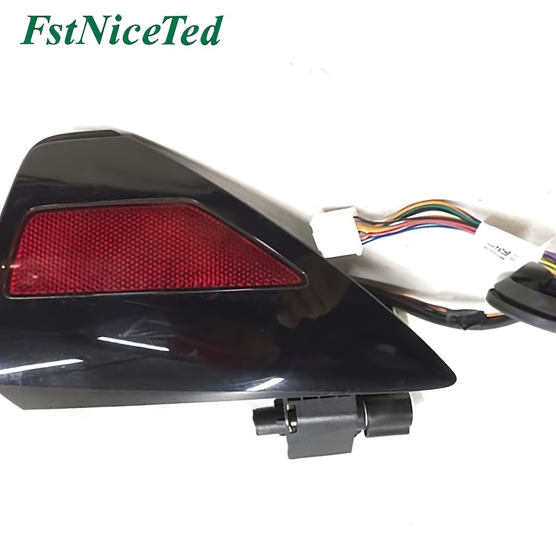 Copertura luce posteriore (guida a destra) per Tesla Model 3 OE:1100781-99-D_voghion.com