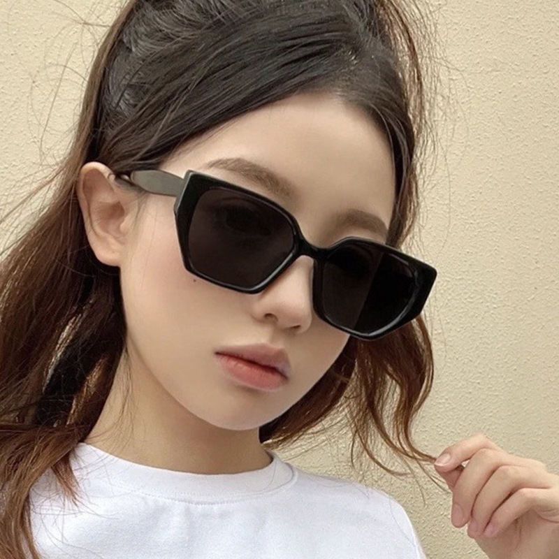 Cat's Eye Polygonal Large Frame Transparent High-end Street Sunglasses_voghion.com