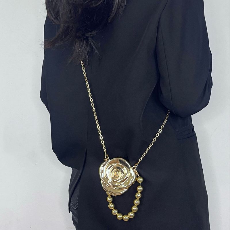 Borsa a tracolla con rossetto, borsa a forma di scatola, di alta qualità, in metallo con fiore di rosa, alla moda e alla moda, 2025_voghion.com