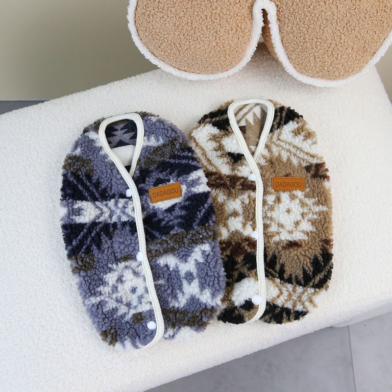 Herbst/Winter Hund Neue Teddy Katze Winter Haustier Kleidung 23 Nordic Öffnen Taste Samt Kleidung_voghion.com