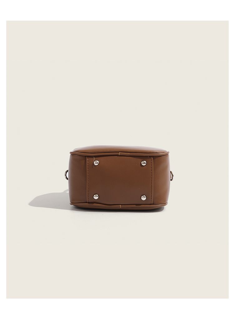 2024 New Boston Blogger Companion Handheld Pillow Fashionable Versatile Cross Shoulder Female Bag_voghion.com
