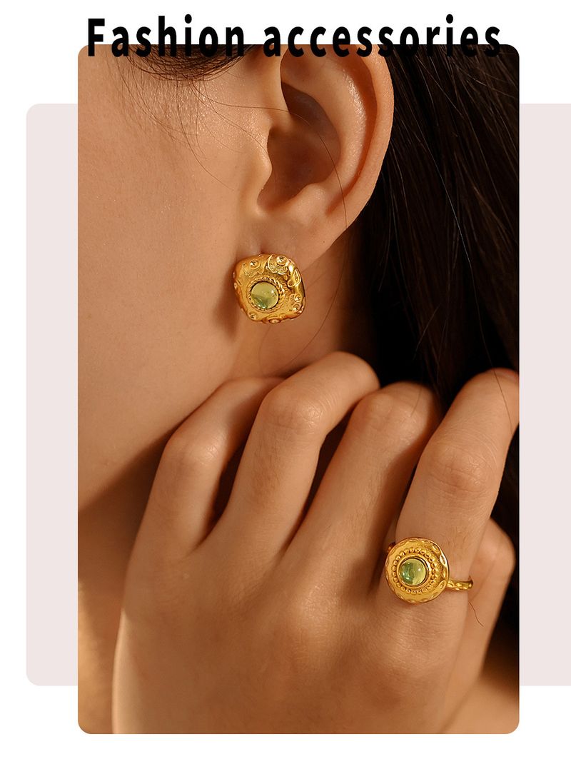 Vintage Square Earrings Threaded Green Glass Earrings Court Style Open Ring Set_voghion.com