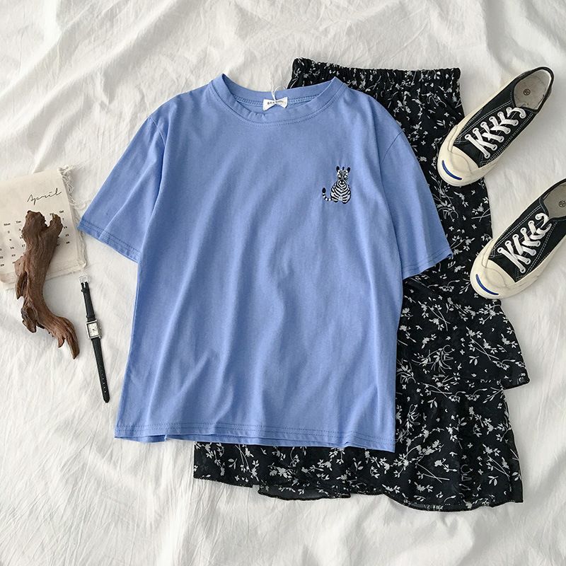 Nuova maglietta sudcoreana a maniche corte da studente con ricamo a forma di animale della Corea del Sud, girocollo, abiti estivi, vestibilità ampia, per donna_voghion.com