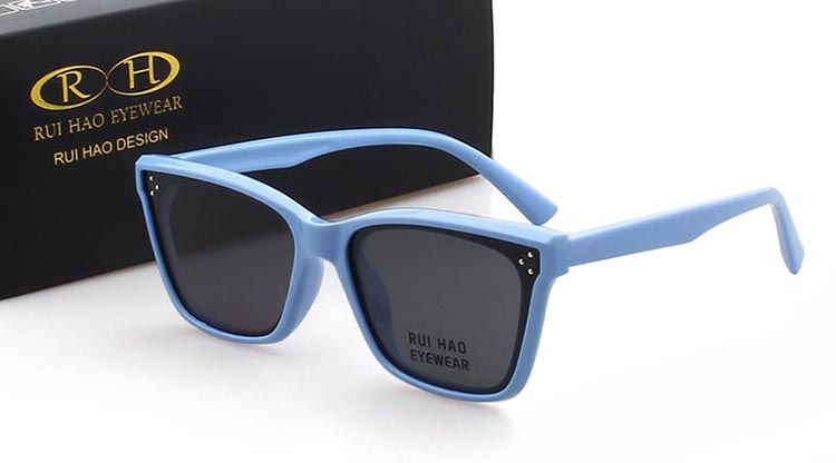 Moda Bambini Occhiali da sole polarizzati Ragazza Ragazzo Occhiali da sole 4 colori Occhiali da vista per il tempo libero Design per esterni 0019_voghion.com