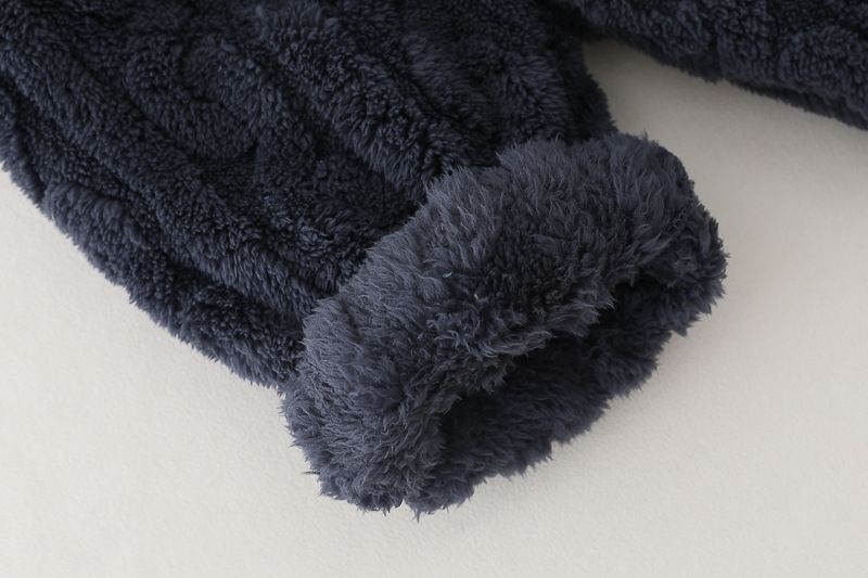 Otoño e invierno para niños con pijamas con capucha de lana, conjunto de manga larga, ropa cálida para el hogar para bebés, dos conjuntos_voghion.com