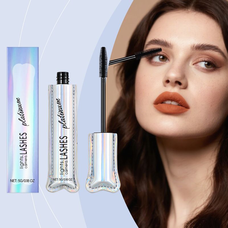 Schwarze, sanfte, natürliche, lang anhaltende, schwungvolle, wischfeste Mascara für das tägliche Make-up, leicht und tragbar_voghion.com