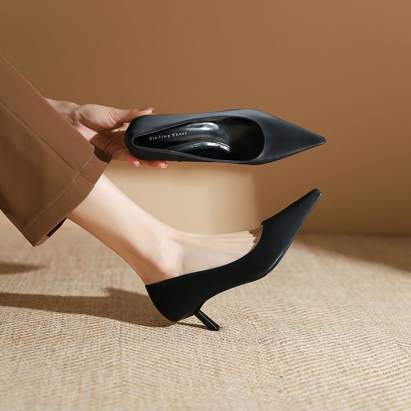 326-1 Internet-Promi-Stil Einfache spitze Zehenpartie Hohe neue flache Mund professionelle Stiletto-Absatz Arbeitsschuhe für Frauen_voghion.com