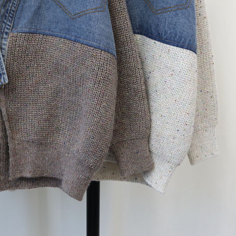 Denim-Patch Knit Cardigan – Oversized V-Neck Sweater Coat (Textured Polyester Blend, Minimalist Grey/Beige, Work-to-Weekend Staple)_voghion.com