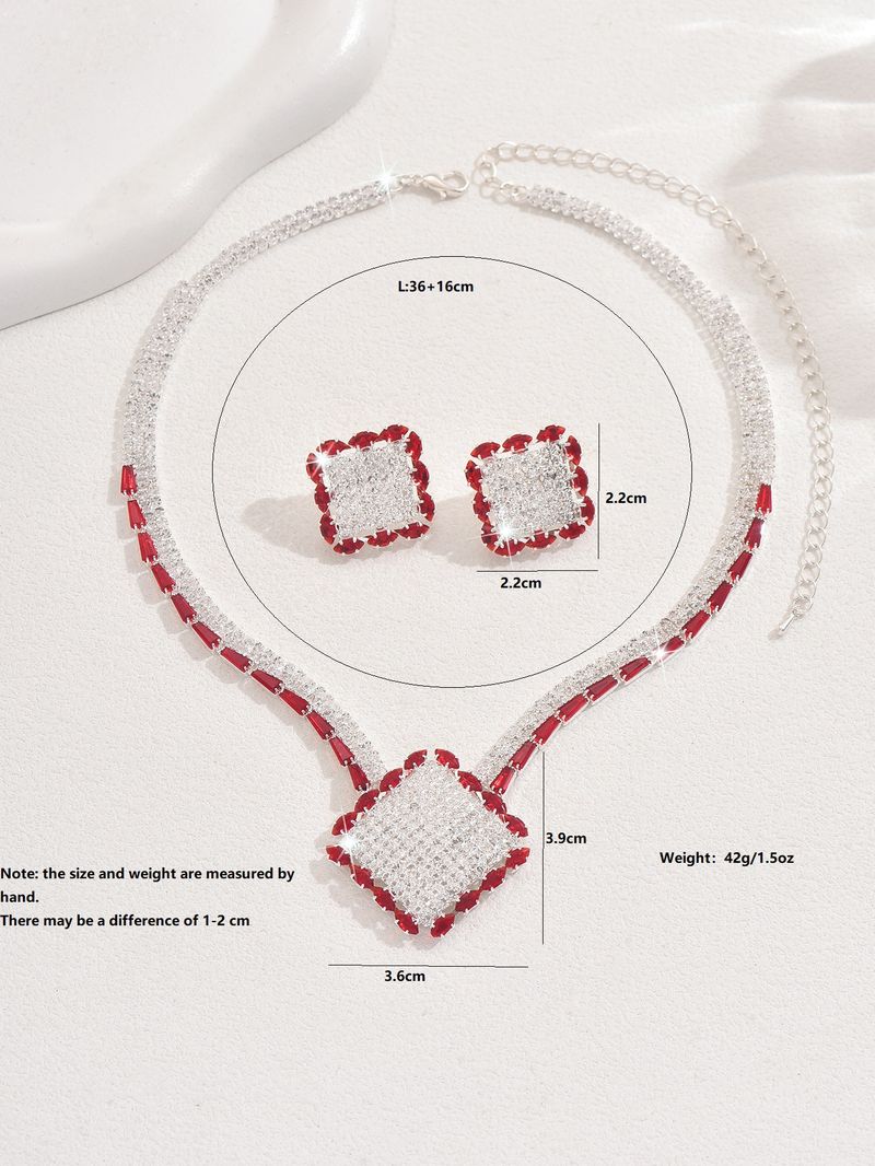 Set di gioielli da donna, set di gioielli alla moda, collana e orecchini di lusso con strass scintillanti, gioielli alla moda con nappe a forma di ventaglio per le donne_voghion.com