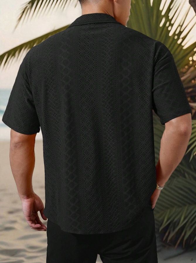 Spring And Summer Men's Short Sleeved Versatile Hollow Jacquard Casual Shirt_voghion.com