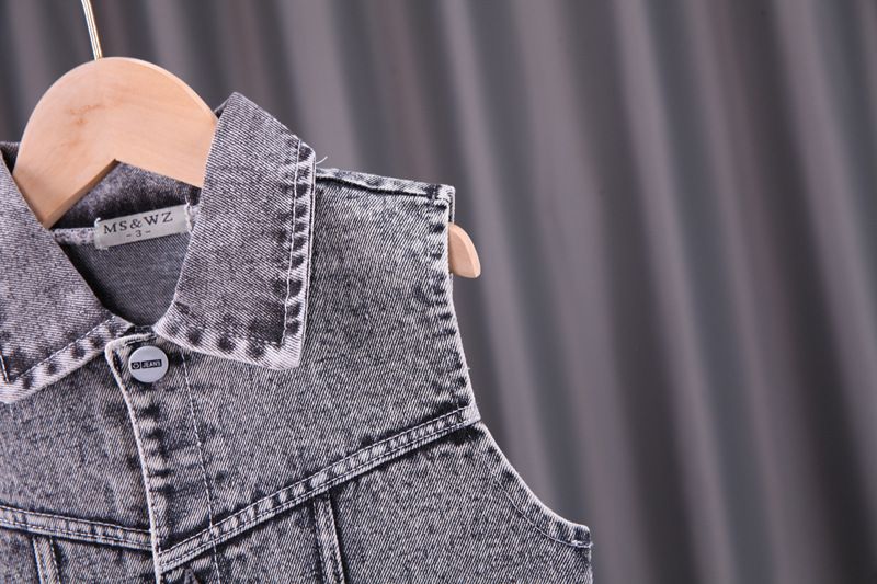 Kinderkleidung Baby Jungen Herbstanzug 2024 neue Kinderkleidung hübscher Junge Frühling und Herbst Jeansweste dreiteiliger Anzug trendy_voghion.com