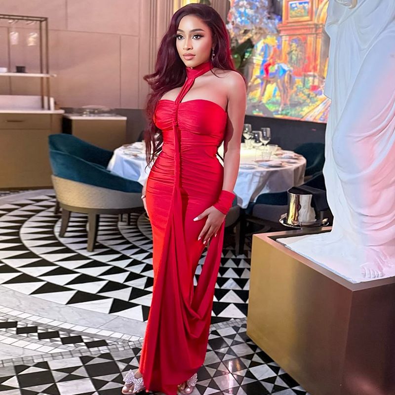 Damenbekleidung, einfarbig, temperamentvoll, elegant, rückenfrei, Wickelkorsett, figurbetontes Kleid mit Rüschen, One-Shoulder-Ausschnitt für Party- und Abendgarderobe_voghion.com