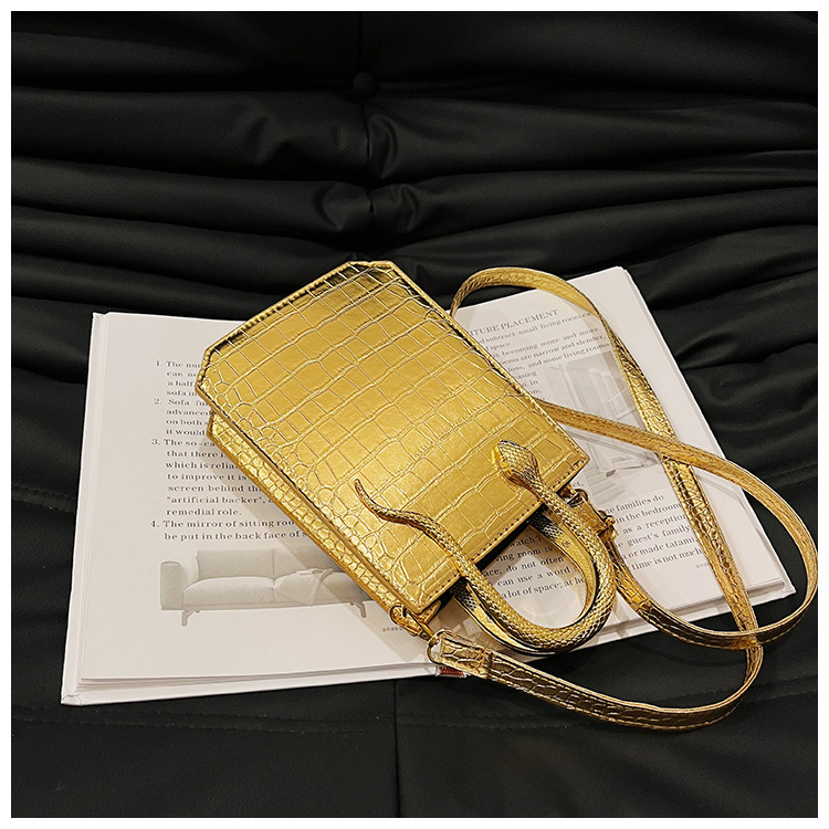 Autumn and winter new network red Korean version of stone personality ins bright face Tote hand bill shoulder crossbody bag_voghion.com