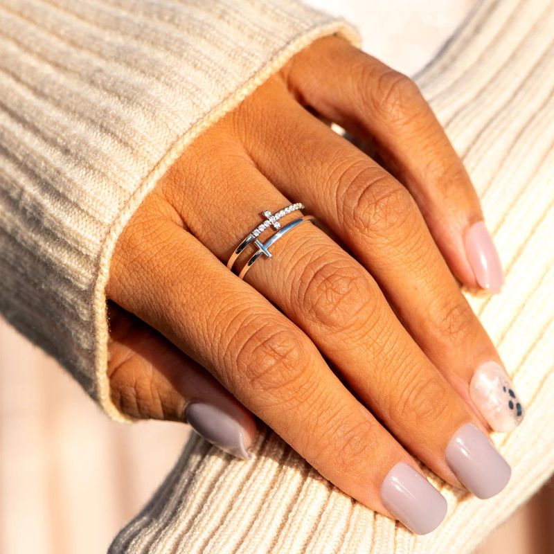 Women's Jewelry Double Cross Cubic Zirconia Ring In Sterling Silver Minimalist Elegant Stackable Band For Everyday Wear Sizes 5-10_voghion.com