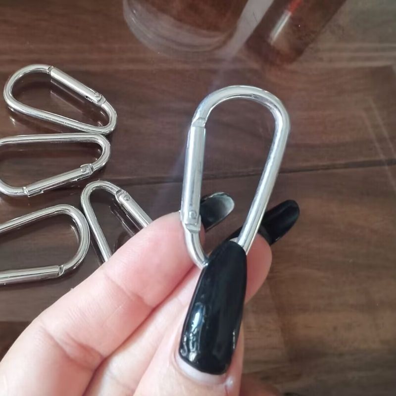 【 Tasso di recensione positiva del 95% 】 Piccolo portachiavi da montagna a forma di 5 D, pulsante per bollitore, zaino, sicurezza anti-smarrimento_voghion.com