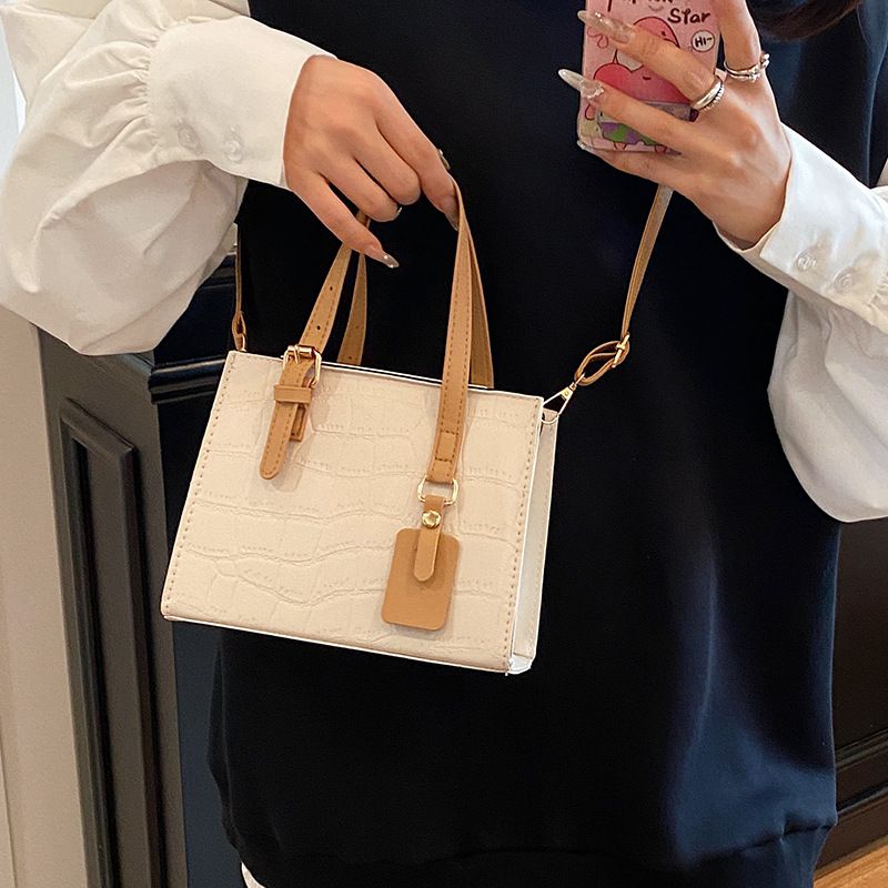Borsa a tracolla alla moda per lavoro e spostamenti da donna, borsa a mano casual estiva 2025, piccola borsa quadrata_voghion.com