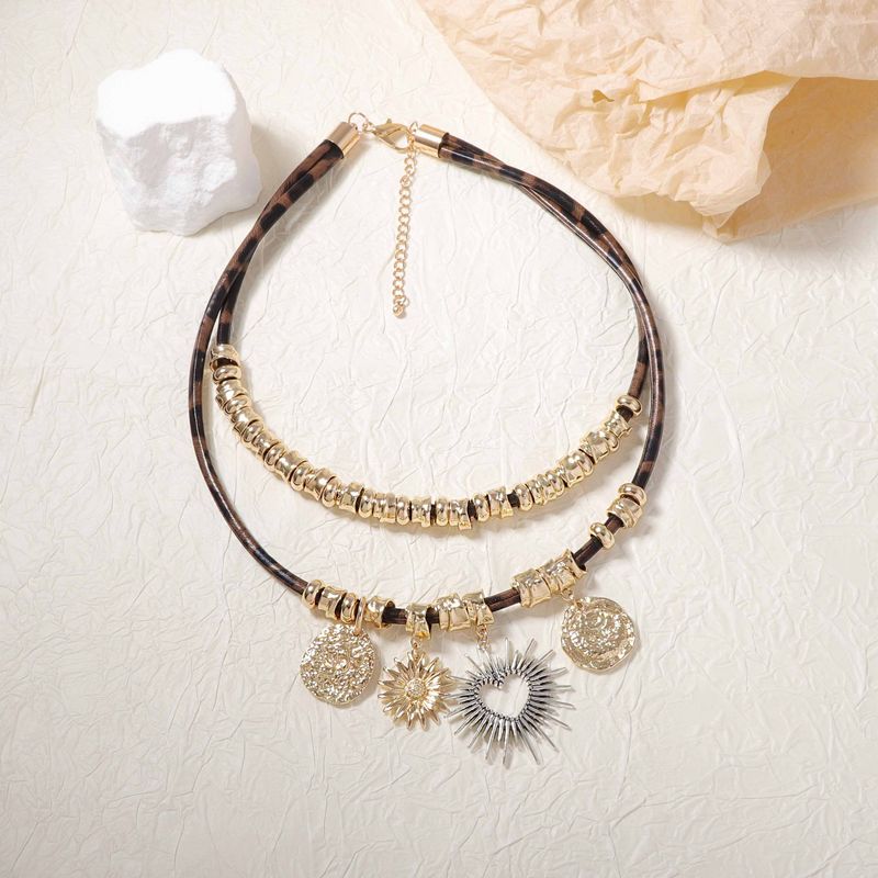 Retro Heart Shape Flower Pu Leather Zinc Alloy Layered Necklaces Wholesale_voghion.com
