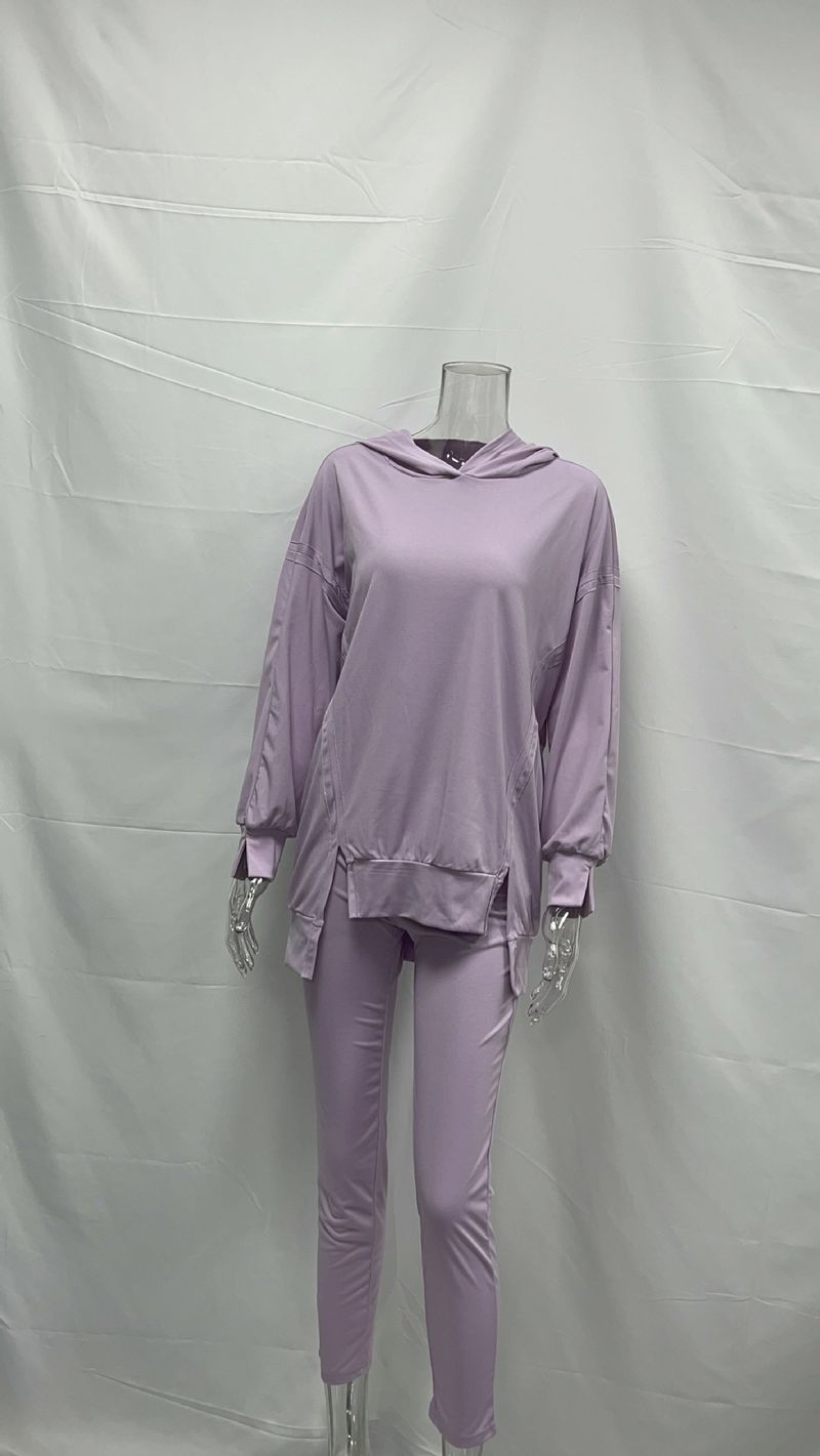 Completo elegante da donna con felpa con cappuccio e leggings con orlo diviso - Miscela di poliestere e spandex traspirante per allenamento e streetwear (diversi colori e taglie)_voghion.com