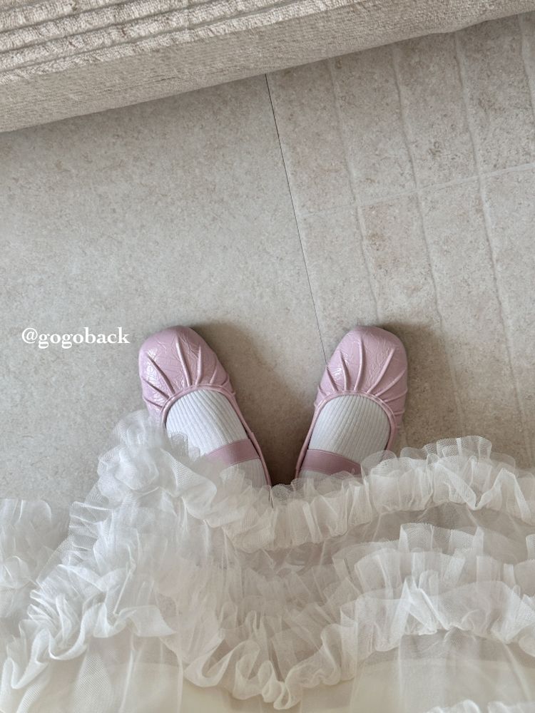 Lancui Ballet Girl ~ Style Flacher Mund Eierrolle Einzelschuh für Damen Ultraweiche Sohle Vielseitiger flacher Pendler-Mary-Jane_voghion.com