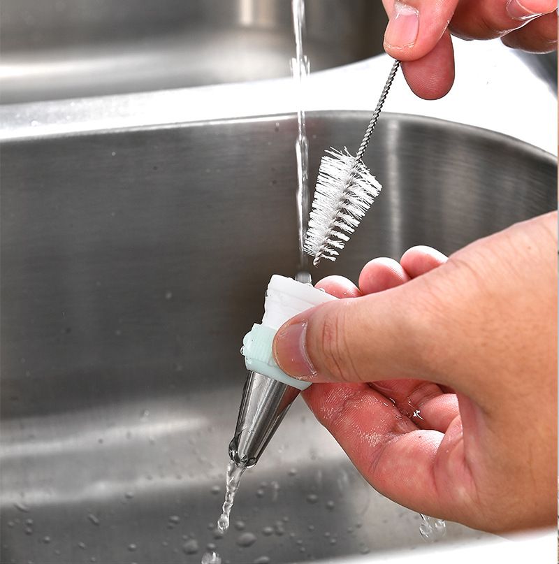 Stainless Steel Thickened Piping Nozzle Silicone Piping Bag Disposable Cream Squeezing Tool Piping Nozzle Set_voghion.com