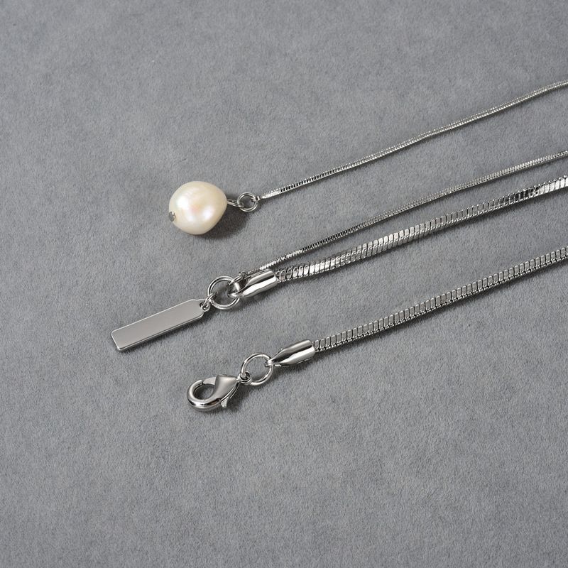 Damenschmuck, elegante lange, quadratische Schlangenketten-Halskette mit Perlenakzenten, doppellagig vergoldet, minimalistisches Statement-Stück für Herbst und Winter_voghion.com