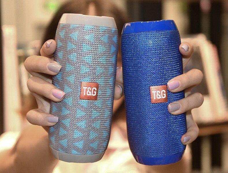 TG117 Ulkomaankauppa Matkapuhelin Tietokone Bluetooth Audio Kannettava Vedenpitävä Puhelu Langaton Bluetooth Subwoofer Mini Kaiutin_voghion.com