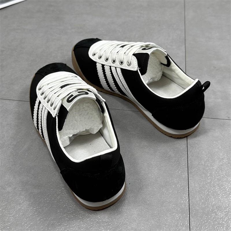 P Luji Genuine Character Training Shoes Women S Summer New Flat Bottomed Casual Retro Lightweight All Match Sports Forrest Gump_voghion.com