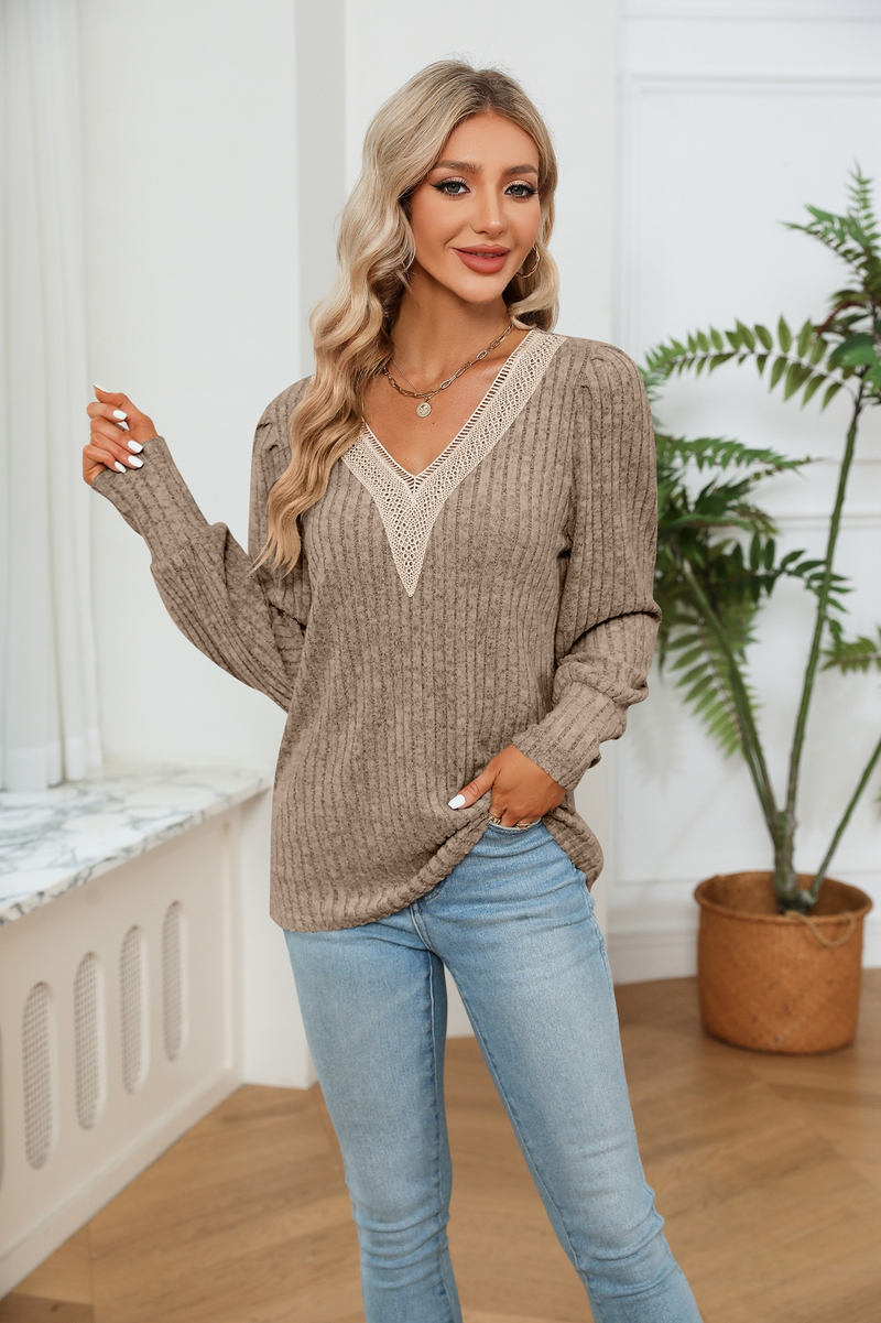 Damenbekleidung, Damen-T-Shirt mit V-Ausschnitt, Spitze, lockerer Grubenstreifen, gebürstet, lockeres Langarm-T-Shirt_voghion.com