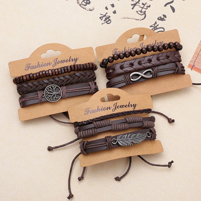 Bracciale unisex in pelle nera con teschio fatto a mano fai da te da uomo_voghion.com