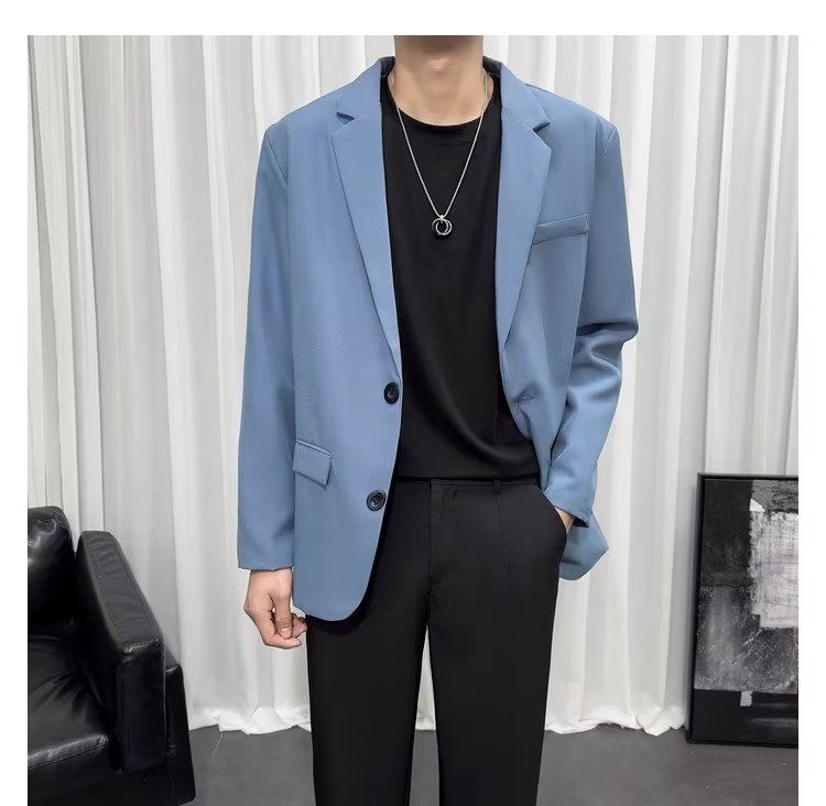 Lässiges Anzug-Set für Herren mit überschnittenen Schultern, langärmligem T-Shirt und stylischem Blazer – Slim Fit, koreanisch inspiriertes Trend-Outfit für den Herbst_voghion.com