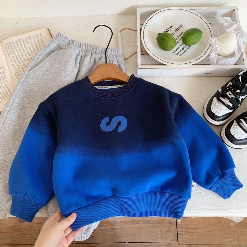 Men's and women's clothing with fleece hoodie, 2024 winter gradient color, handsome, fashionable, personalized pullover,_voghion.com