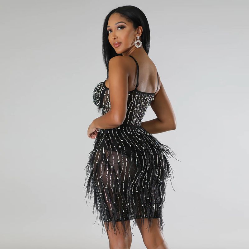 Abbigliamento da donna Abito con piume di diamanti caldi con reggicalze senza maniche per donna_voghion.com