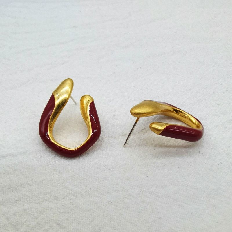 Europäische und amerikanische minimalistische Retro-Ohrringe mit langsamen Namen, Ohrringe mit Emaille-Glasur, geometrische Ohrringe und Accessoires aus echtem Gold_voghion.com