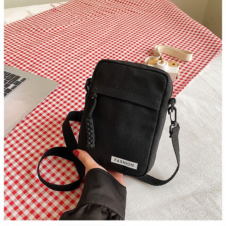 2025 Neue Mini-Canvas-Telefon-modische leichte vertikale Umhängetasche für Damen, vielseitige Schultertasche für den täglichen Gebrauch, kleine quadratische Tasche_voghion.com
