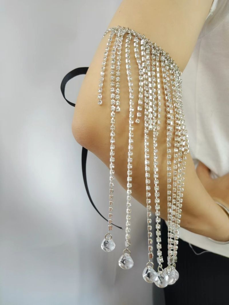 MW3039 Bracciale europeo e americano con grande pendente in cristallo con pietre preziose Bracciale con nappa lunga e corta con strass a catena Bracciale_voghion.com