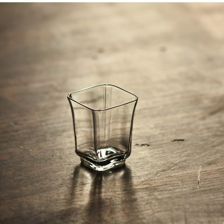 Banyi Glass Tasting High Transparency Pure Handmade Thickened Heat-Resistant Scent Sake Master Personal Cup_voghion.com