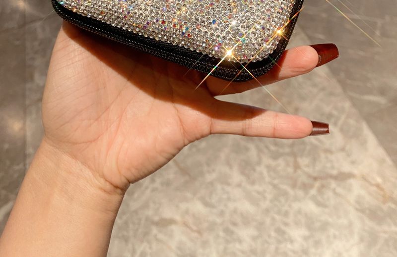 Organizer-Tasche mit Diamant-Akzent – Multifunktions-Aufbewahrungstasche für Kosmetika, Unterwäsche und Autoutensilien (600D Oxford-Gewebe, verwicklungsfreies Design)_voghion.com