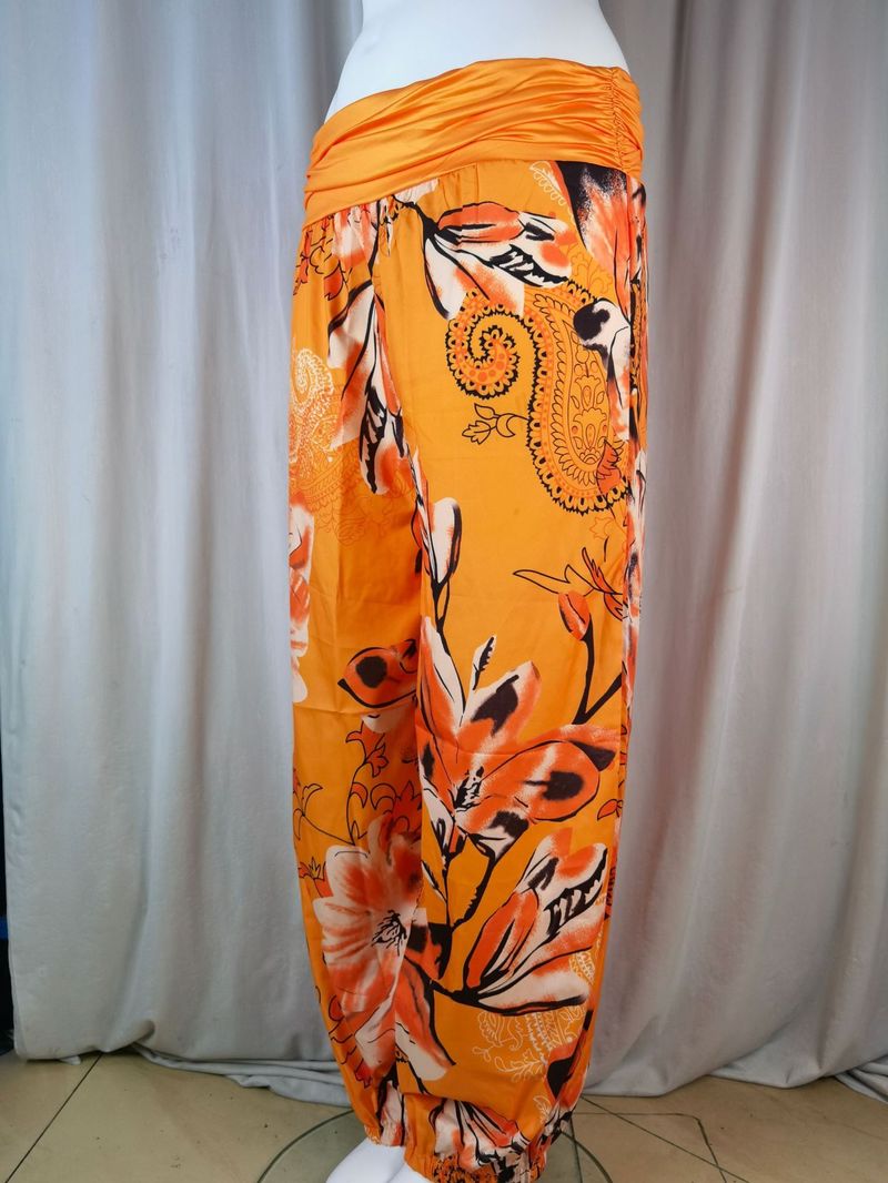Plus Size Boho Pants, Women's Plus Floral Print Ruched Low Waist Loose Comfy Harem Pants_voghion.com
