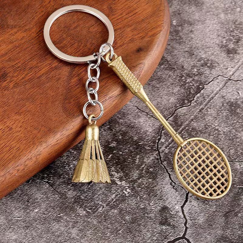 Personalisierter Metall-Golfball-Badmintonschläger-Anhänger, süßer Schlüsselanhänger, Auto, High-End-Feeling, Geschenk für Männer und Frauen, Studenten_voghion.com