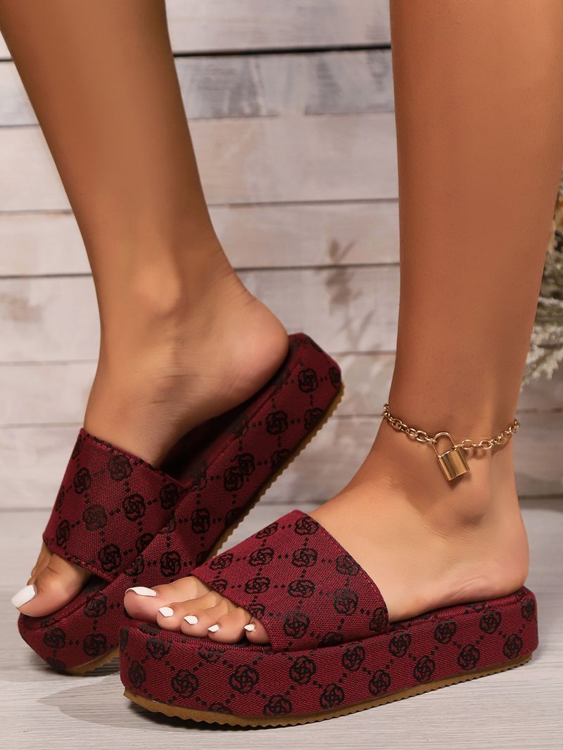 New Plum Embroidery Muffin Bottom Casual Women's Flip-flops_voghion.com